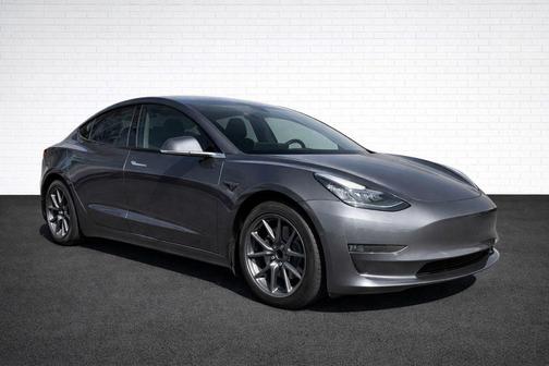 2020 Tesla Model 3 Standard Range Plus