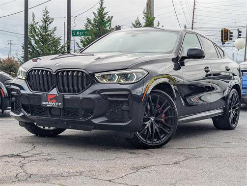 2022 BMW X6 M50i