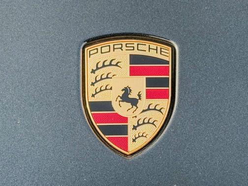 2018 Porsche Panamera 4