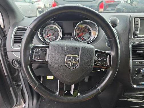 2020 Dodge Grand Caravan SE