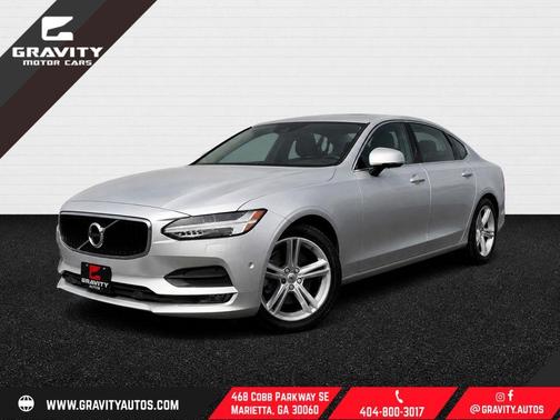 Bright Silver Metallic 2018 Volvo S90 T5 Momentum