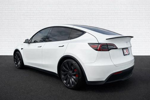 2022 Tesla Model Y Performance Dual Motor All-Wheel Drive