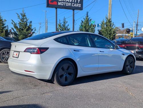 2021 Tesla Model 3 Standard Range Plus