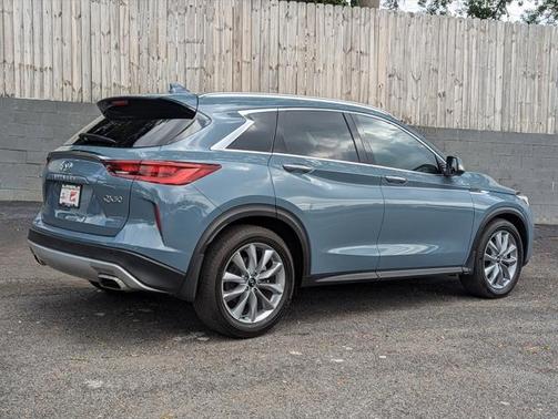 2022 INFINITI QX50 ESSENTIAL
