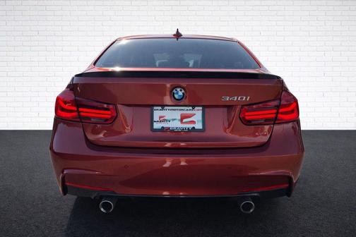 2018 BMW 340 340i