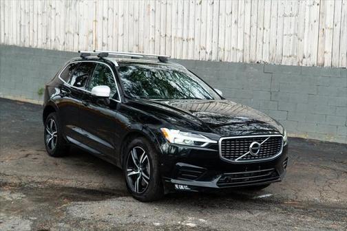 2018 Volvo XC60 T6 R-Design