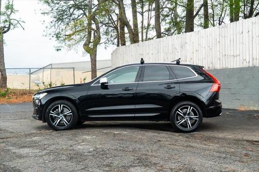 2018 Volvo XC60 T6 R-Design
