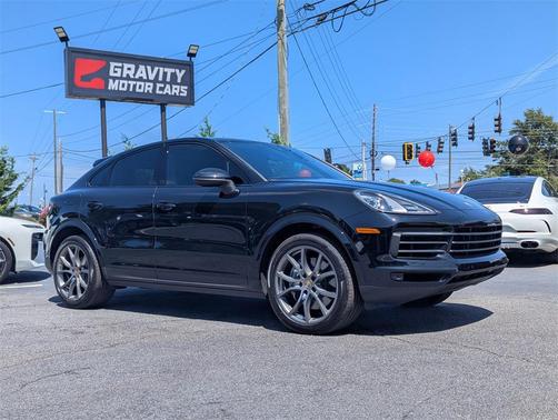 2023 Porsche Cayenne Platinum Edition
