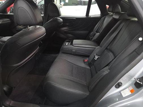 2022 Lexus LS 500 Base