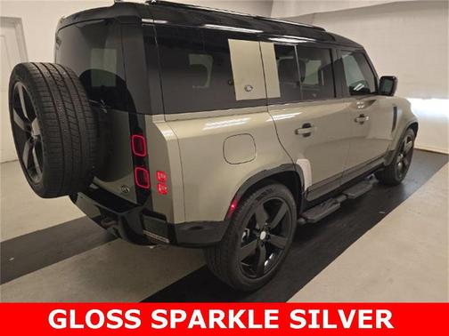 2023 Land Rover Defender 110 X-Dynamic SE