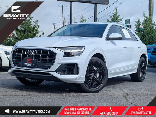 2021 Audi Q8 55 Premium