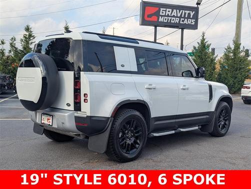 2023 Land Rover Defender 110 Standard