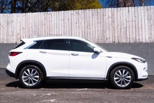 2022 INFINITI QX50 LUXE