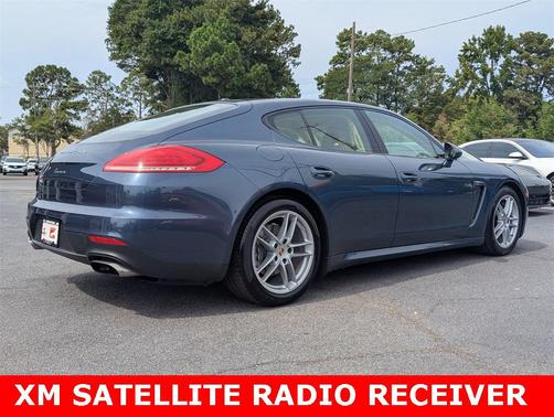 2014 Porsche Panamera 4