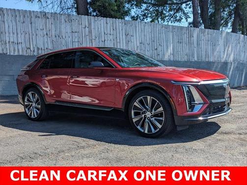 2024 Cadillac LYRIQ Luxury w/1SE