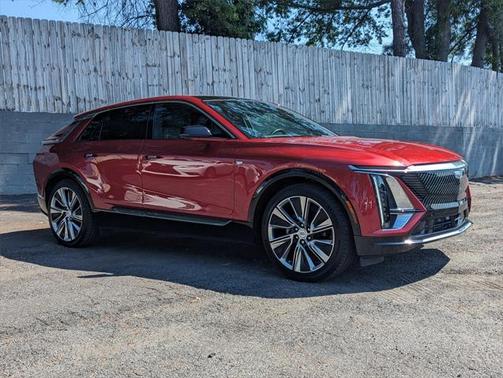 2024 Cadillac LYRIQ Luxury w/1SE