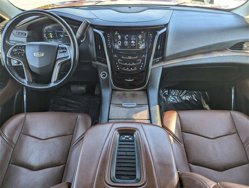 2018 Cadillac Escalade ESV Luxury