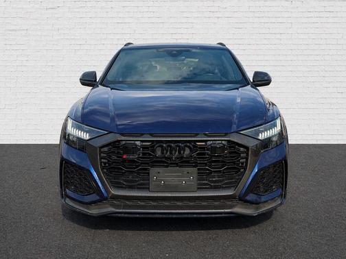Blue Metallic 2022 Audi RS Q8 4.0T