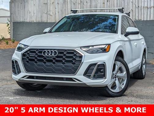 2022 Audi Q5 45 S line Premium Plus