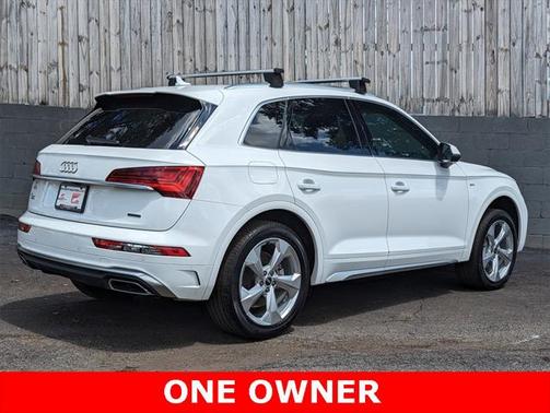 2022 Audi Q5 45 S line Premium Plus