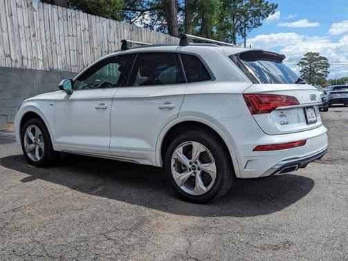 2022 Audi Q5 45 S line Premium Plus