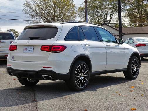 White 2021 Mercedes-Benz GLC 300 Base