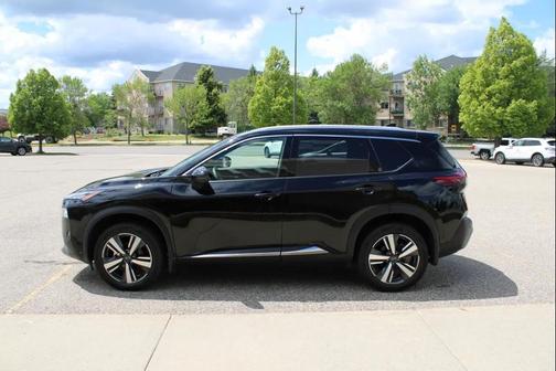 Super Black 2023 Nissan Rogue SL