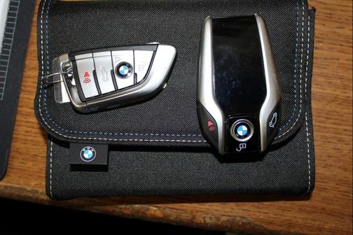 2022 BMW 750 i xDrive