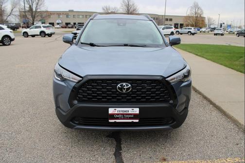 2022 Toyota Corolla Cross LE
