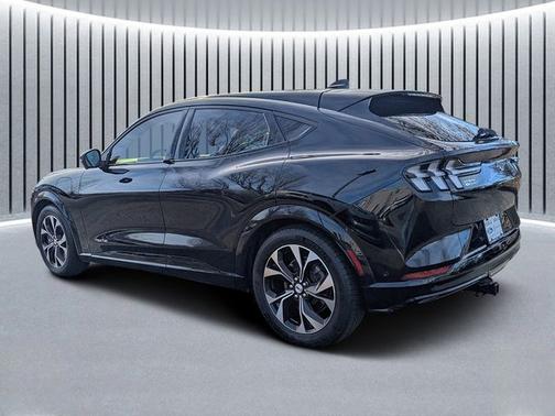 2022 Ford Mustang Mach-E PREMIUM