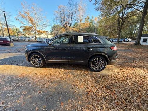 2022 Lincoln Nautilus RESERVE