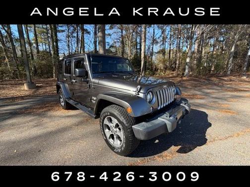 2017 Jeep Wrangler Unlimited SAHARA