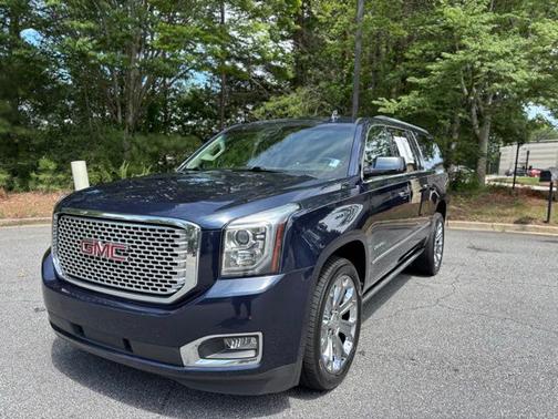 2017 GMC Yukon XL DENALI