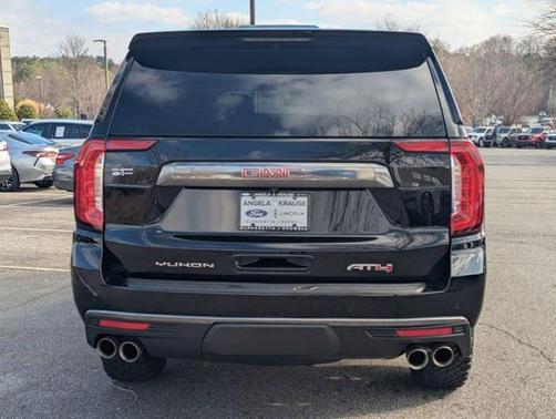 2023 GMC Yukon AT4
