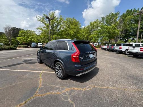 2021 Volvo XC90 T6 MOMENTUM 7 PASSENGER