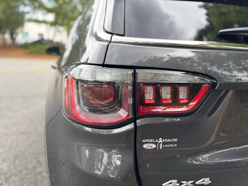 2024 Jeep Compass SPORT
