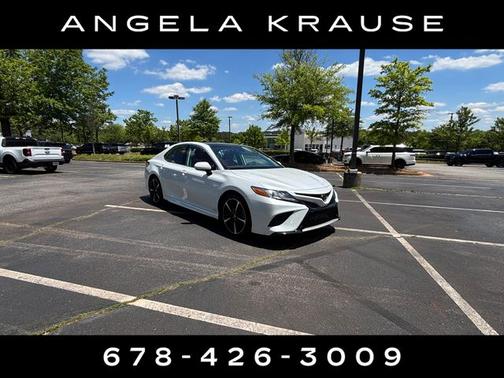 2020 Toyota Camry XSE