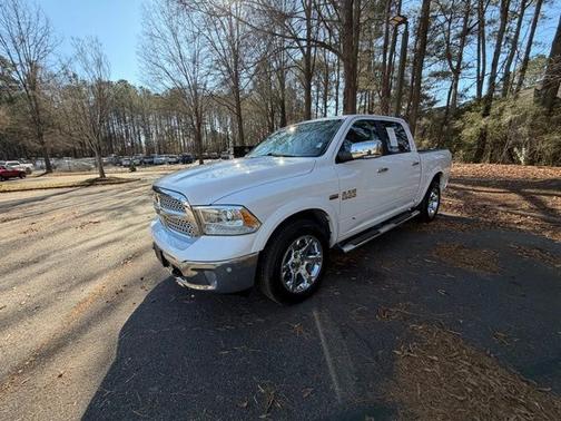 2017 RAM 1500 LARAMIE