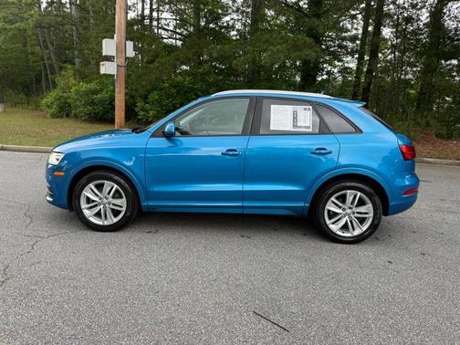 2017 Audi Q3 2.0T QUATTRO PREMIUM
