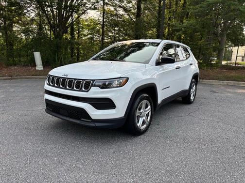 2024 Jeep Compass SPORT
