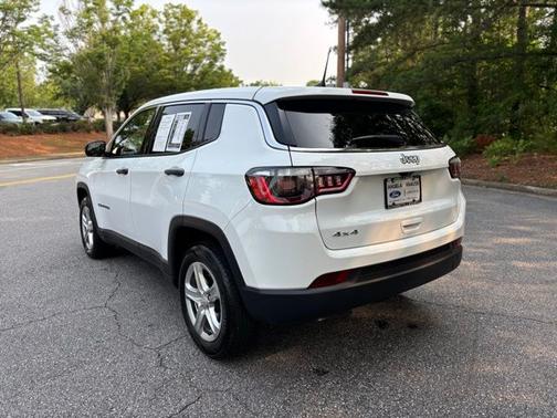 2024 Jeep Compass SPORT