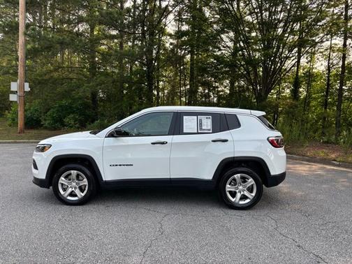 2024 Jeep Compass SPORT