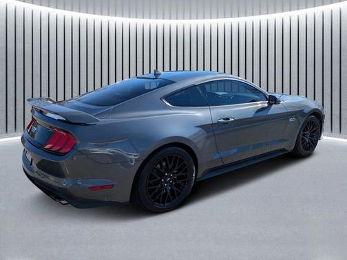 2021 Ford Mustang GT PREMIUM