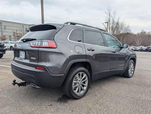 2022 Jeep Cherokee LATITUDE LUX
