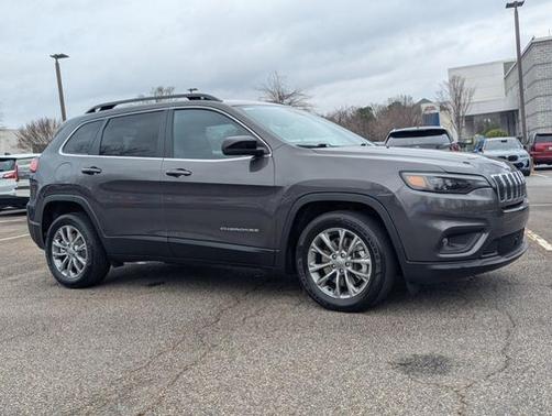 2022 Jeep Cherokee LATITUDE LUX