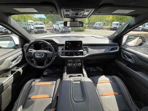 2022 GMC Yukon AT4