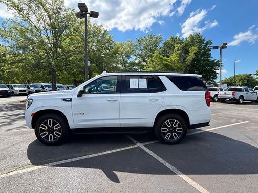 2022 GMC Yukon AT4