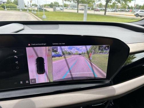 2025 Audi Q6 e-tron Premium