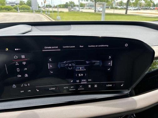 2025 Audi Q6 e-tron Premium