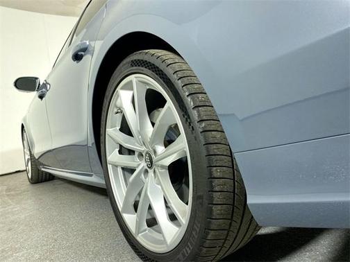 2017 Audi S8 4.0T Plus